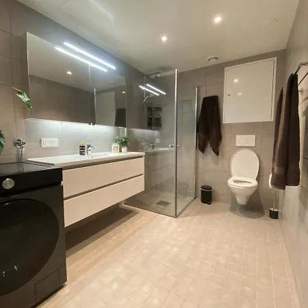 Modern, Big And In Apartamento Trondheim